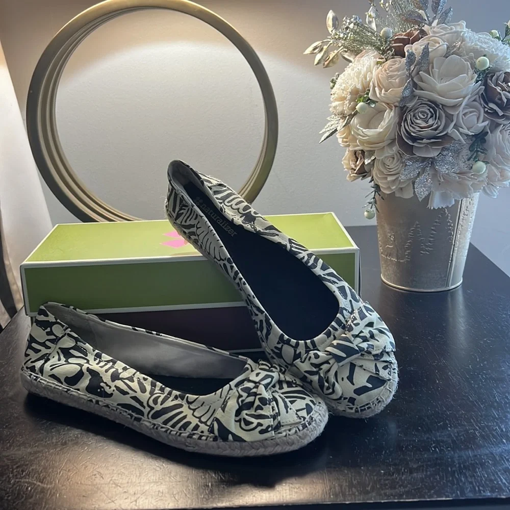 NWT Naturalizer slip on